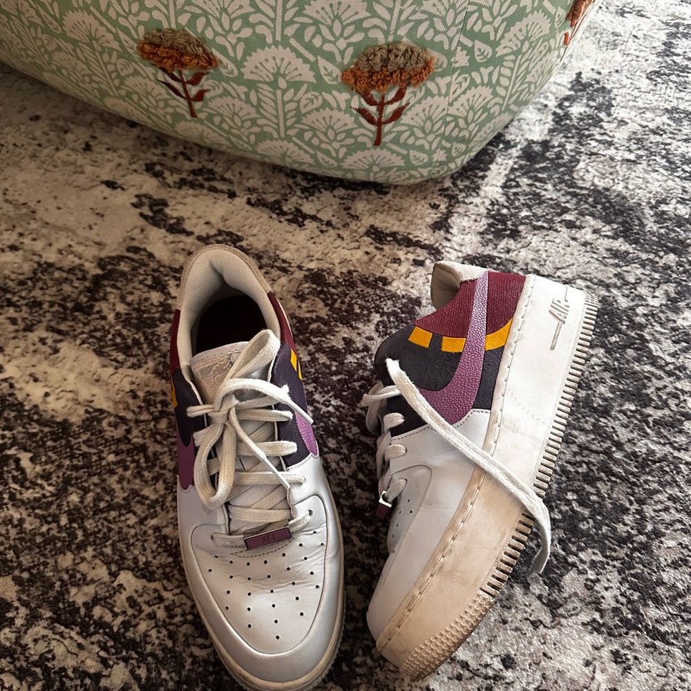 Nike | Air Force 1 Purple Lore Size 7 - Picture 2 of 12